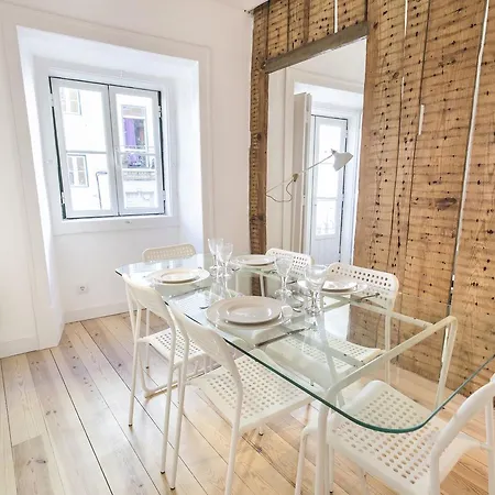 Santos N Modern First Floor Apartamento Lisboa
