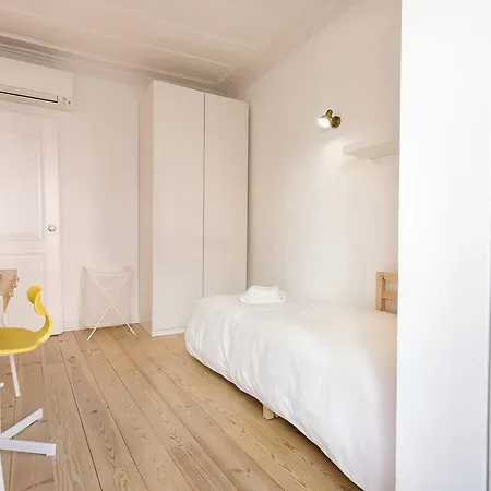 Santos N Modern First Floor